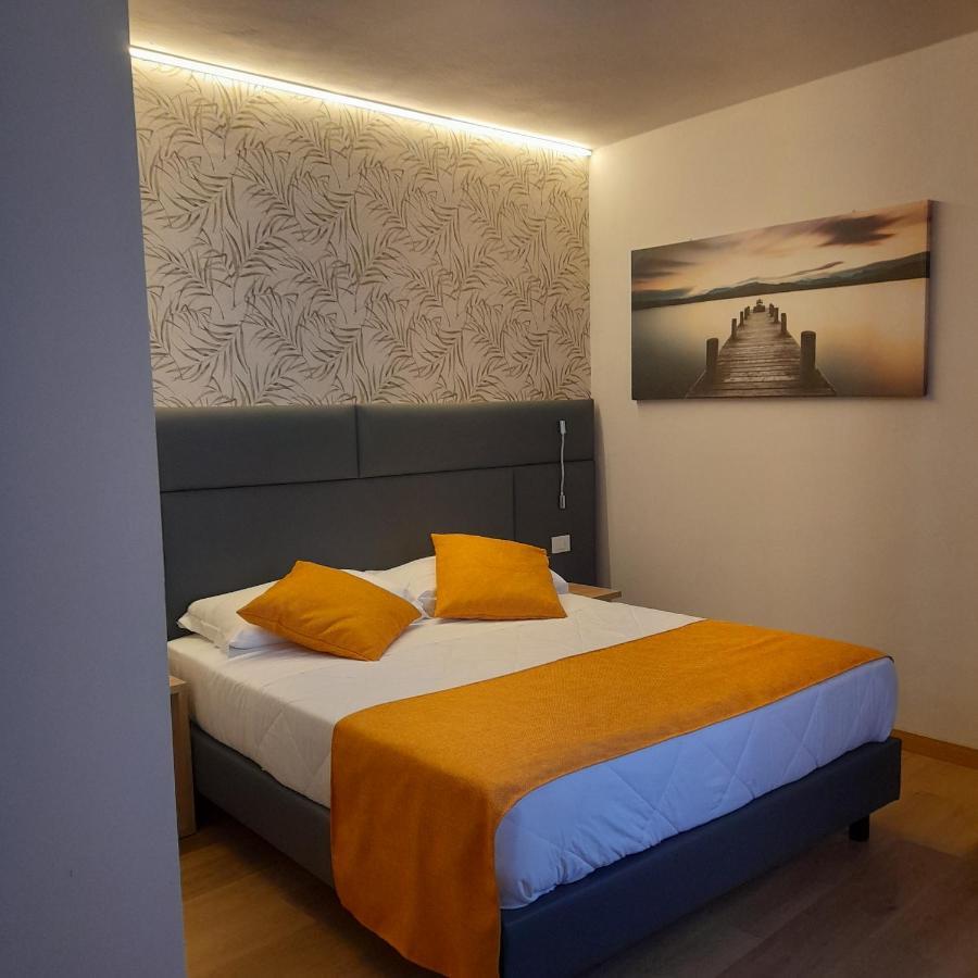 Bike Hotel Touring Gardone Riviera & Wellness Exterior photo