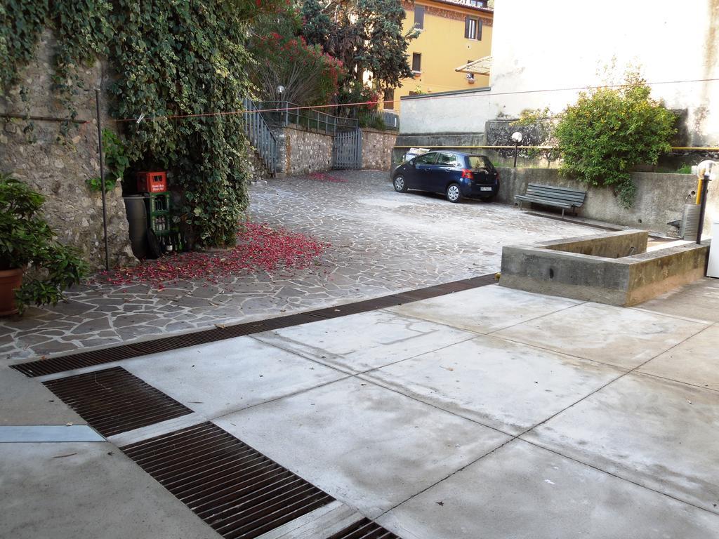 Bike Hotel Touring Gardone Riviera & Wellness Exterior photo